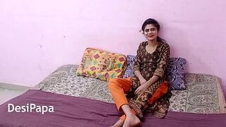 Милая индийская юная девушка хардкорное порно со своим любовником в полном аудио на хинди для фанатов дези - порно видео