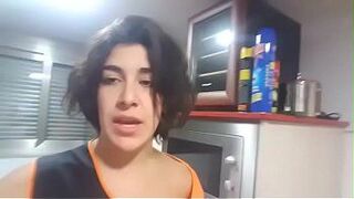 Ева Сильвер устанавливает скрытую камеру и снимает, как она трахается со своим боссом! - порно видео